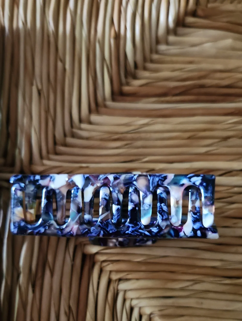 NWOT Acetate Hair Clip 4 inches